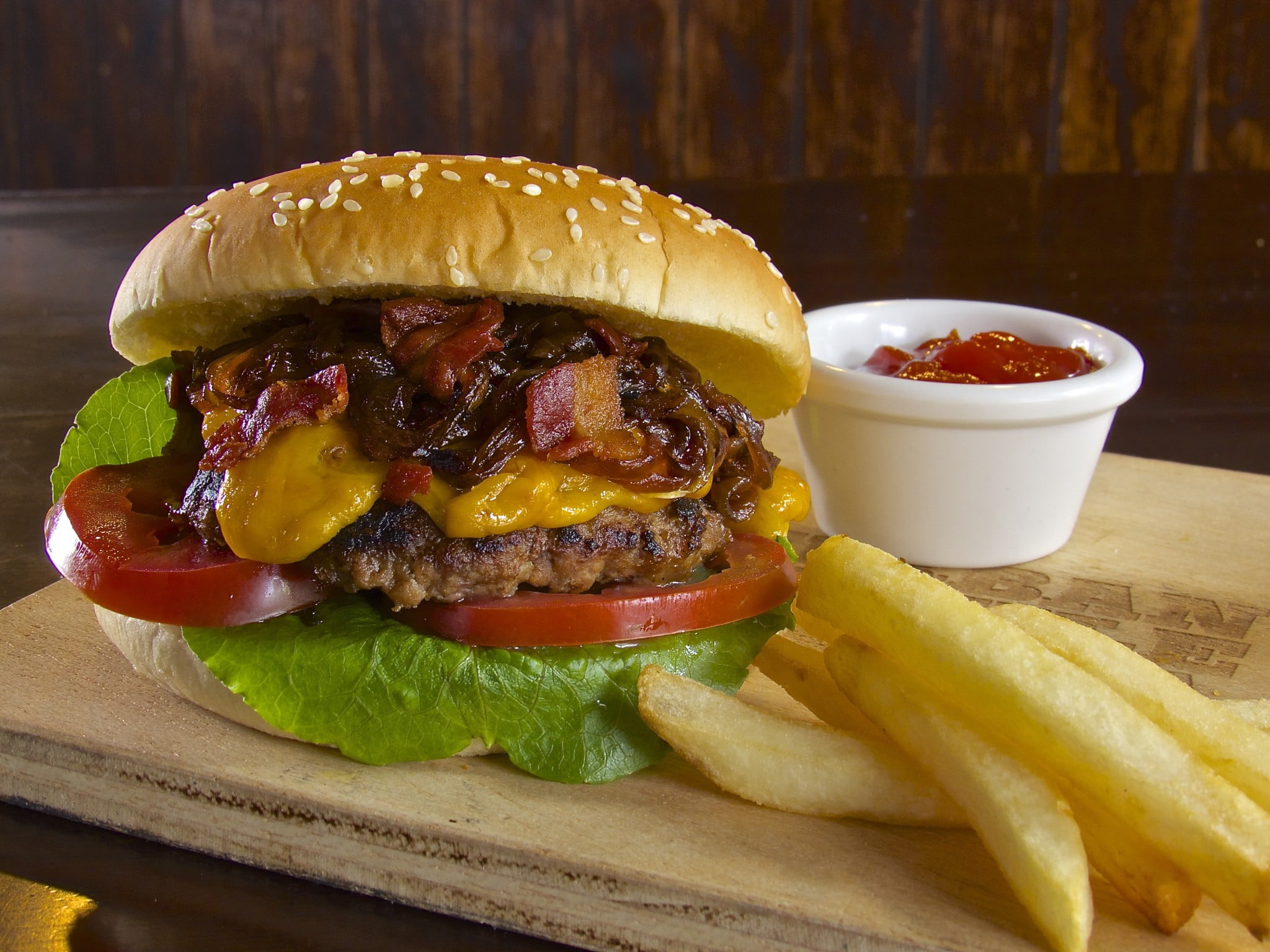 fast food menus - sloppy burger with bacon