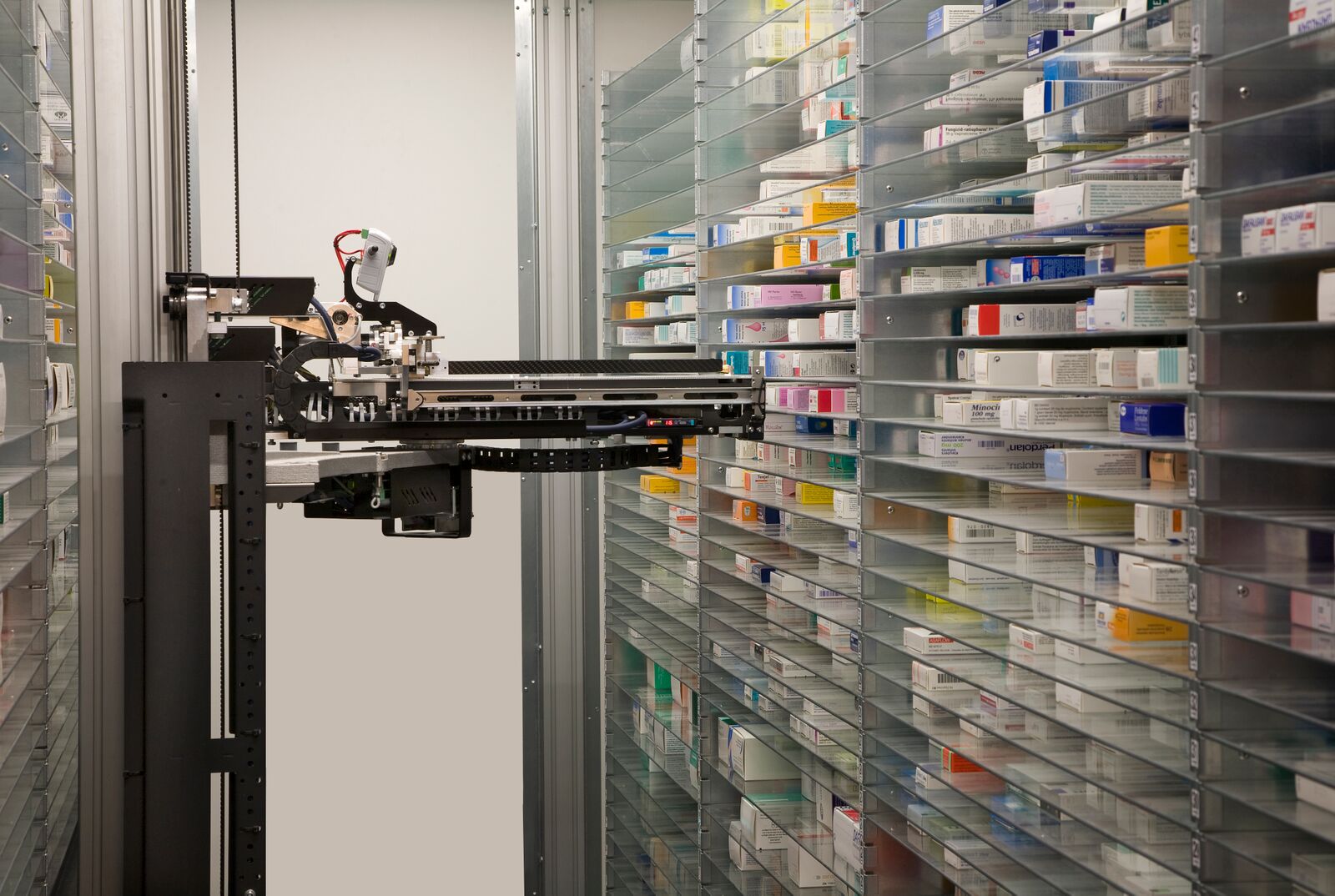 Less than Oxidize Observation Robots give rise to the future of pharmacy dispensing | AJP