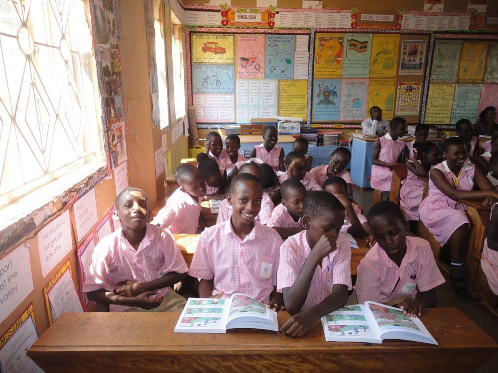 children in the classroom using the study materials