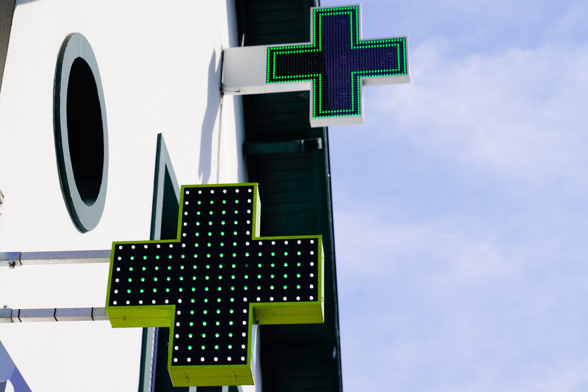 Opening hours key to pharmacy approval case | AJP